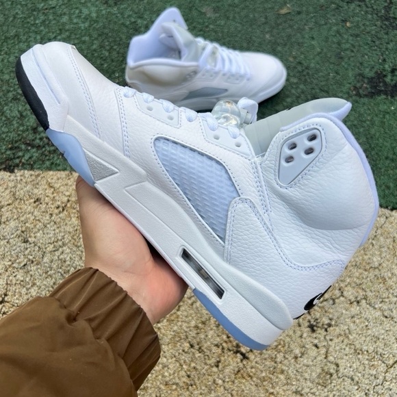 Jordan White and Gray Sneakers - Picture 3 of 4